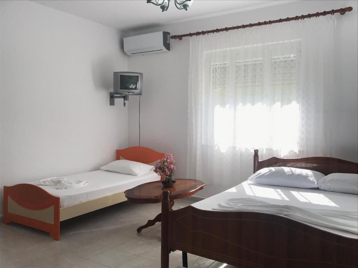 Colombo Hotel Vlore Ngoại thất bức ảnh