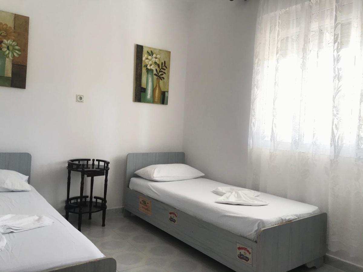 Colombo Hotel Vlore Ngoại thất bức ảnh